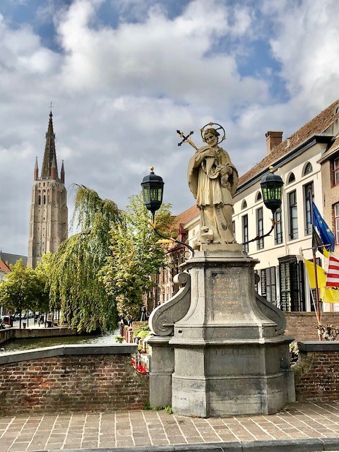 Brugge Statue and Tower 1
